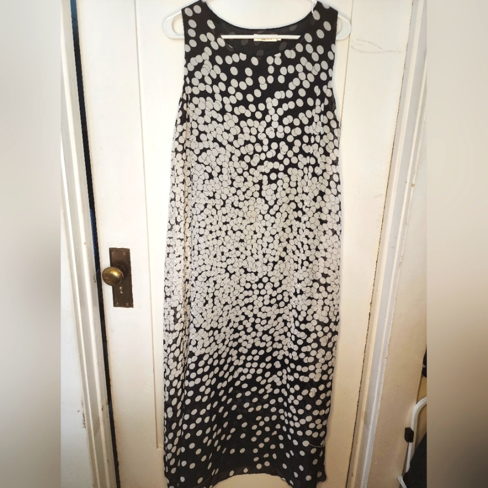 Polka dot dress with belt